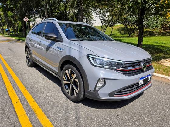 VOLKSWAGEN NIVUS 1.0 200 TSI TOTAL FLEX HIGHLINE AUTOMÁTICO